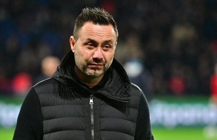 #德泽尔比或将执教热刺#据意大利记者迪马济奥消息，德泽尔比愿意考虑接受热刺的长