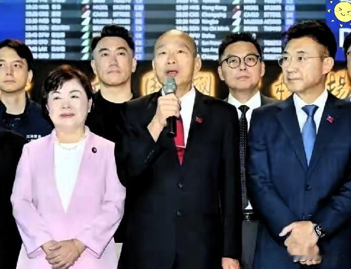 韩国瑜带着一帮立委兴冲冲跑去美国，第一站凤凰城，本想给台积电的厂子撑撑场面，结果