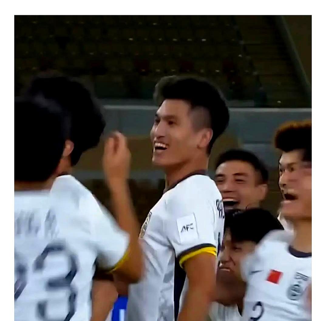 0失球杀进决赛！中国U23干了件22年没人做成的事昨晚在吉达，越南人第47