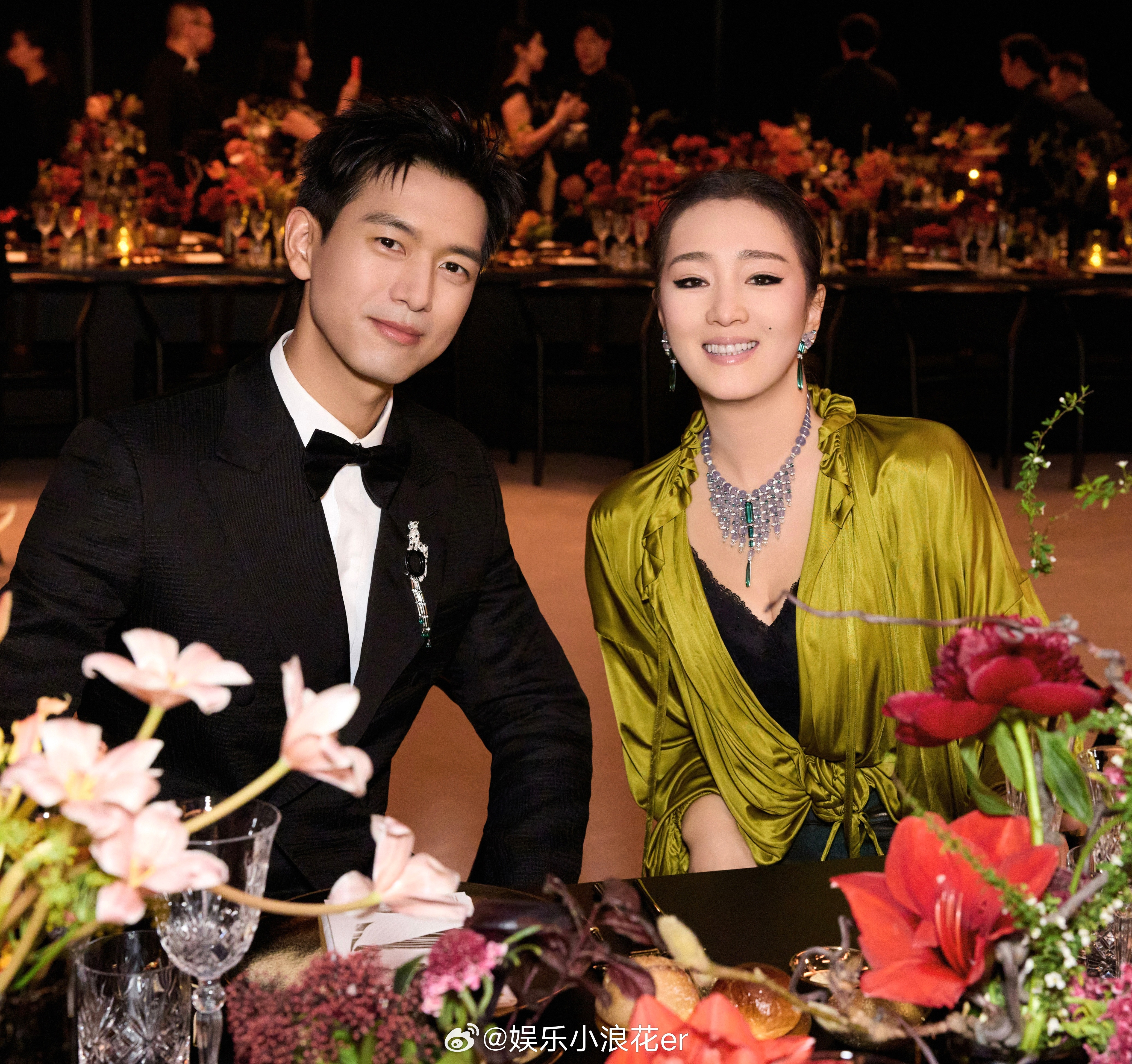 巩俐李现合照巩俐宋佳合照哇哇哇这是什么！​​​