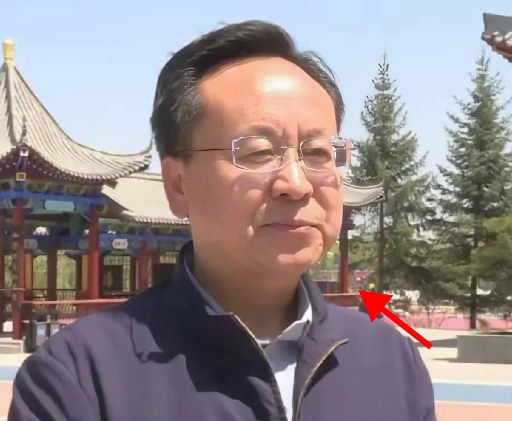 双石门出事后，景区负责人被扒了个底朝天，巨额赔偿只是小事，关键是这个责任恐怕逃不