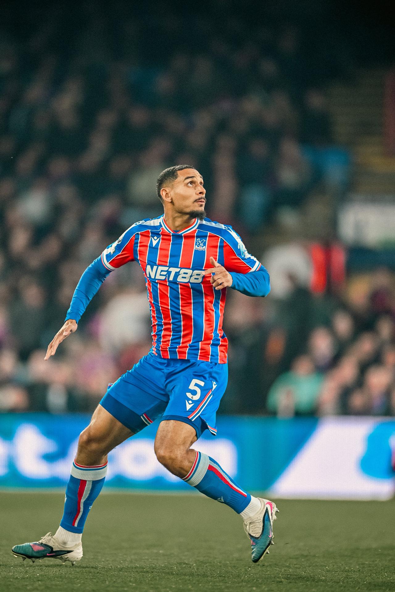 一早醒来，热刺迎来两个好消息！英超第33轮最后一场比赛，水晶宫0-0战平西汉姆联