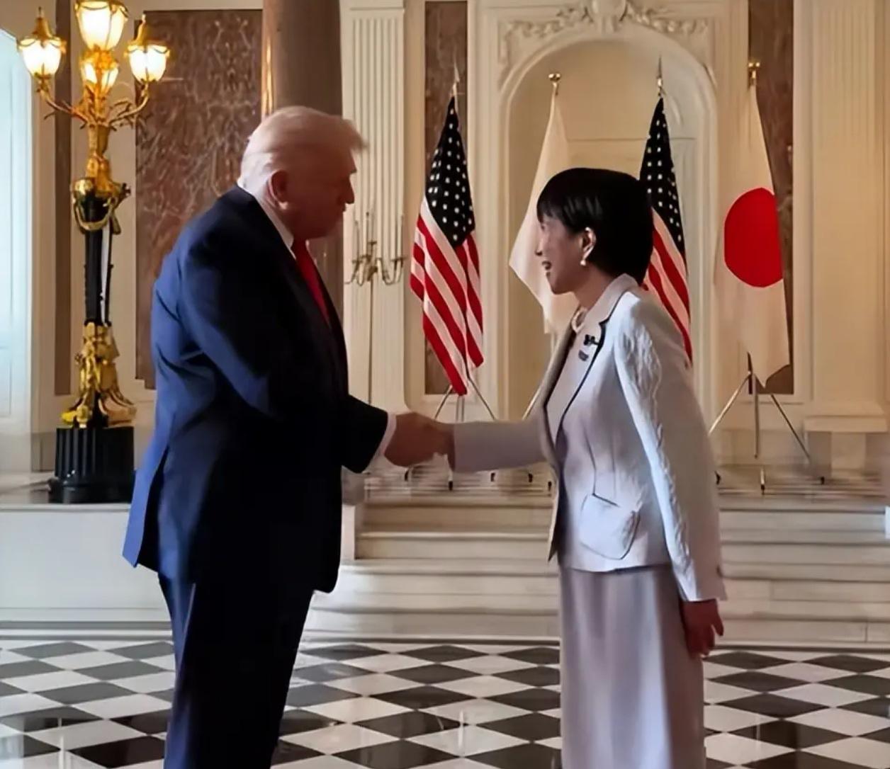 G7晚宴上演“珍珠港对决”：高市早苗当场硬刚特朗普，为何这次他没恼羞成怒？在
