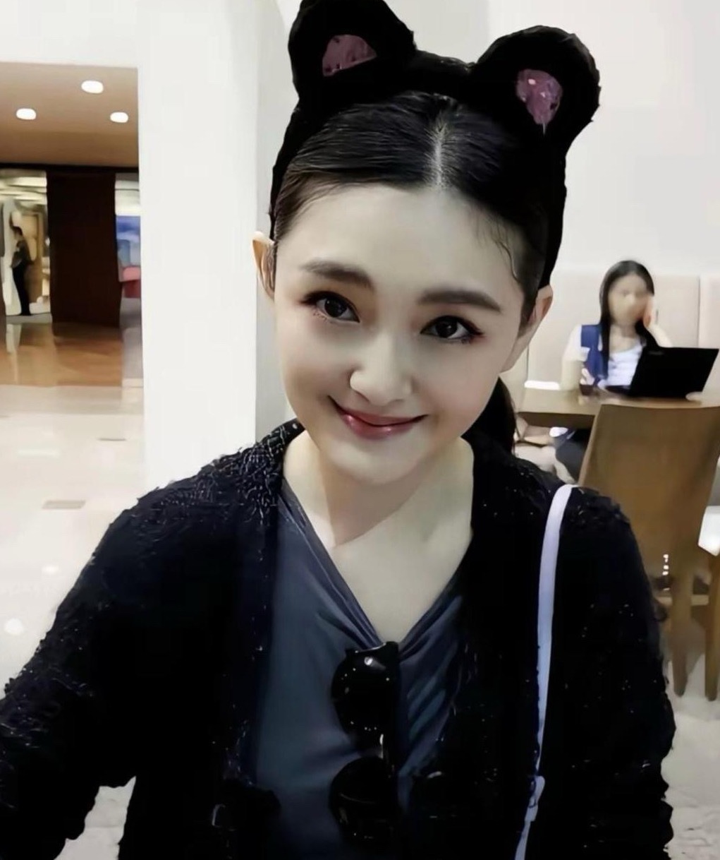 2015年的大S，这时候她可真漂亮。
