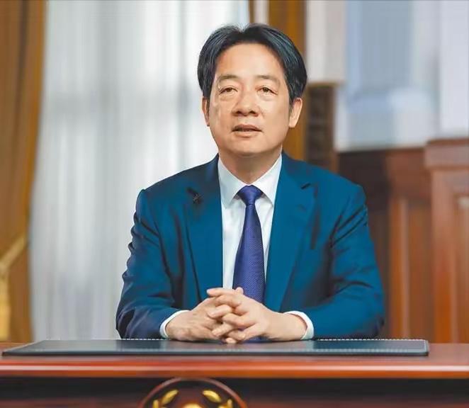 赖清德弹劾“提案”今天通过，小心他狗急跳墙宣布“戒严”？多虑了，借他一百个狗胆也