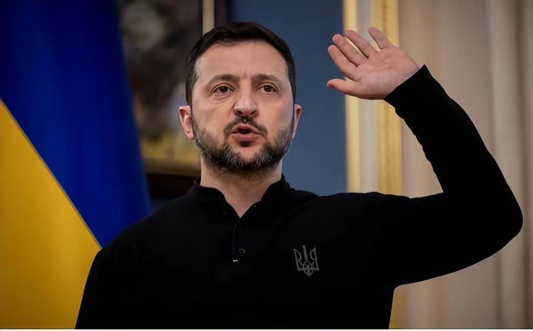 帷幕之下，泽连斯基的声音终于透出难以掩饰的疲惫与愠怒。面对媒体，他坦言乌克兰至今