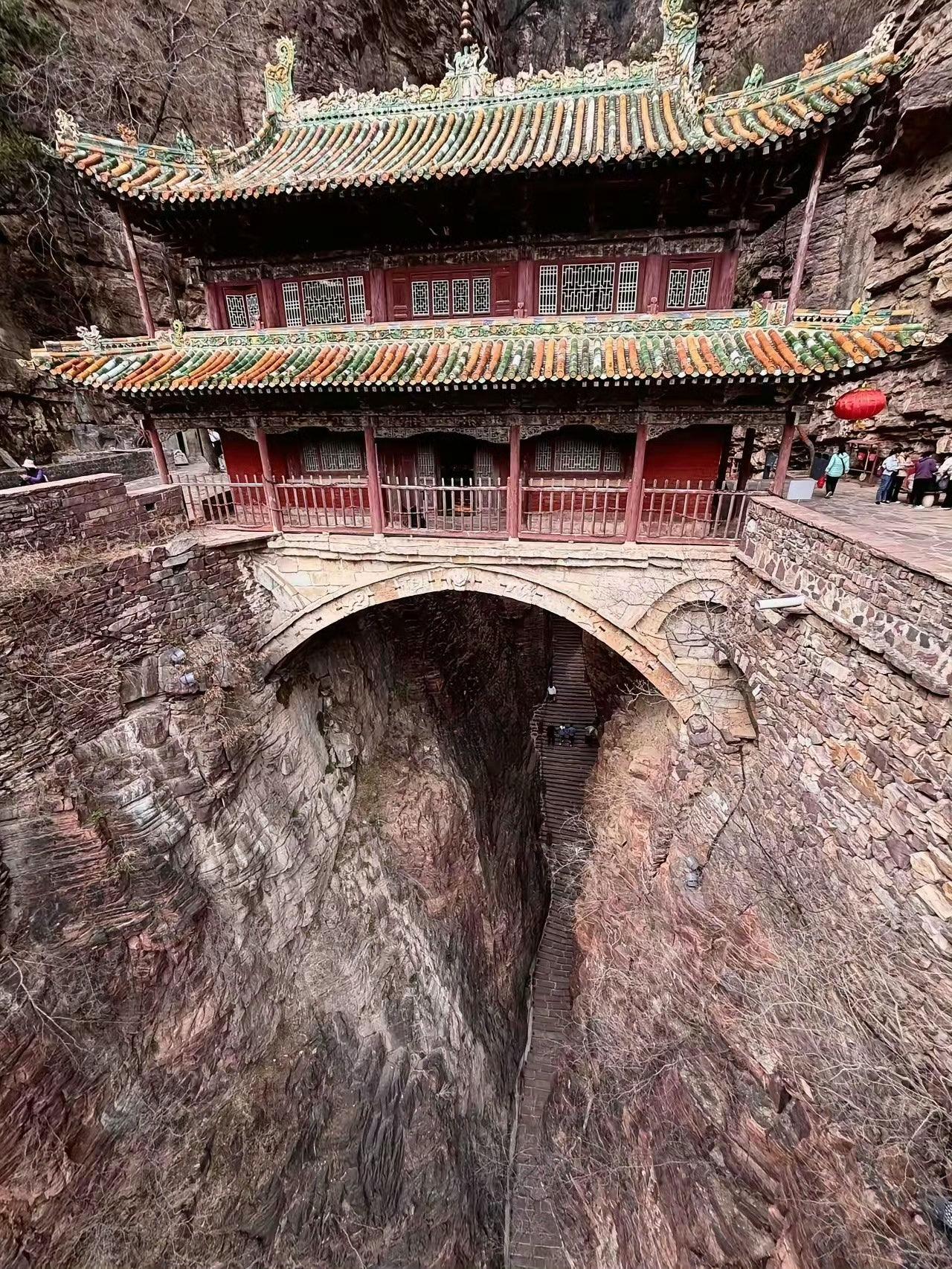 优雅自信穿搭分享