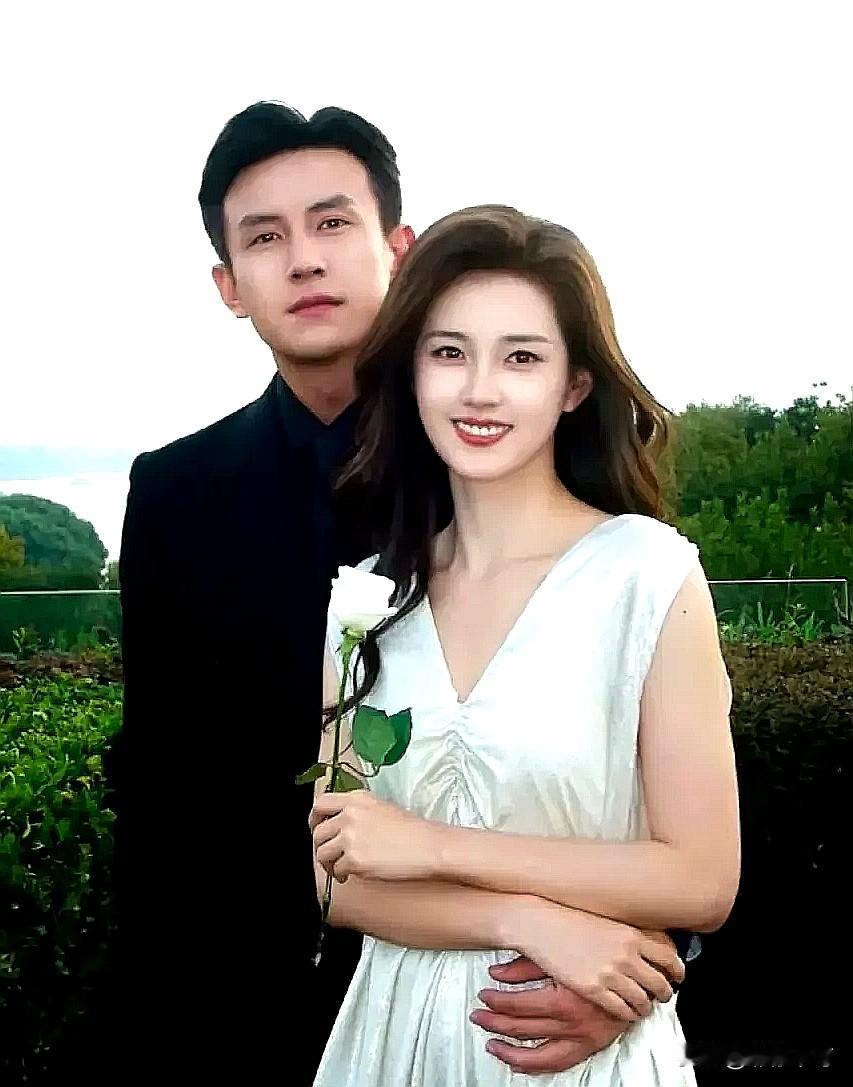 短剧演员的春天真的要来了看看刘萧旭和郭宇欣凭借《盛夏芬德拉》出圈，一夜之
