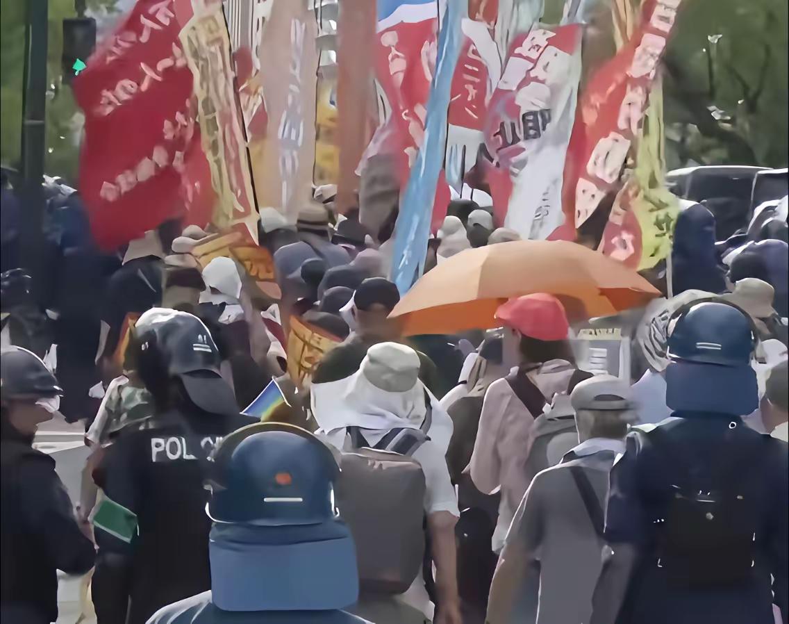 日本的反转来了！在前段时间，日本曾公然要求中方取消“731”电影的上映，而在近期