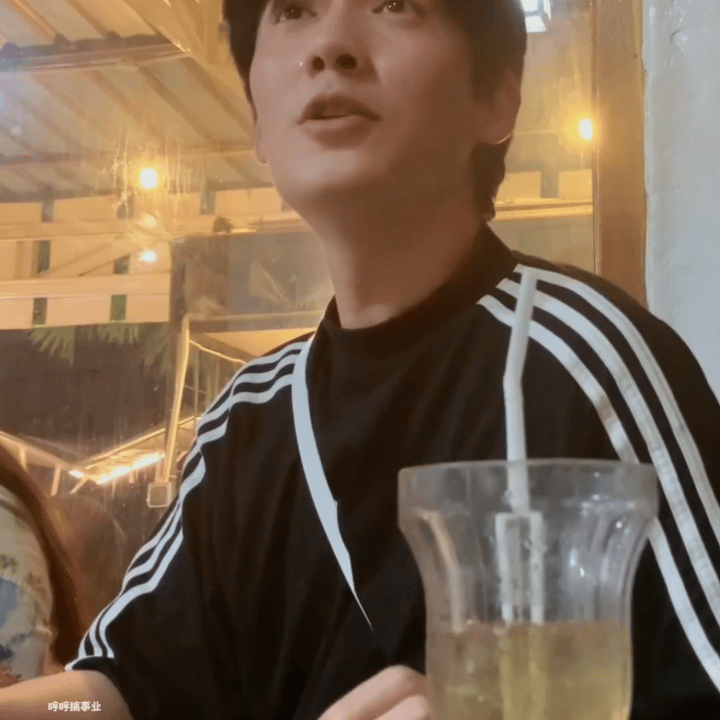 喜欢美食😋朱一龙为什么中国人把这么多钱花在吃上