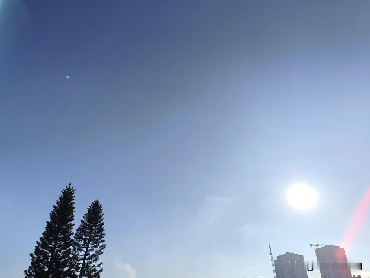 广东：本周气温先升后降，冷空气已经发货啦！12月1～2日，我省大部阴天到多云