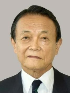麻生太郎的一句话把中国点醒了！中国如今不光要将目光放在台湾问题上，同时也要把还没