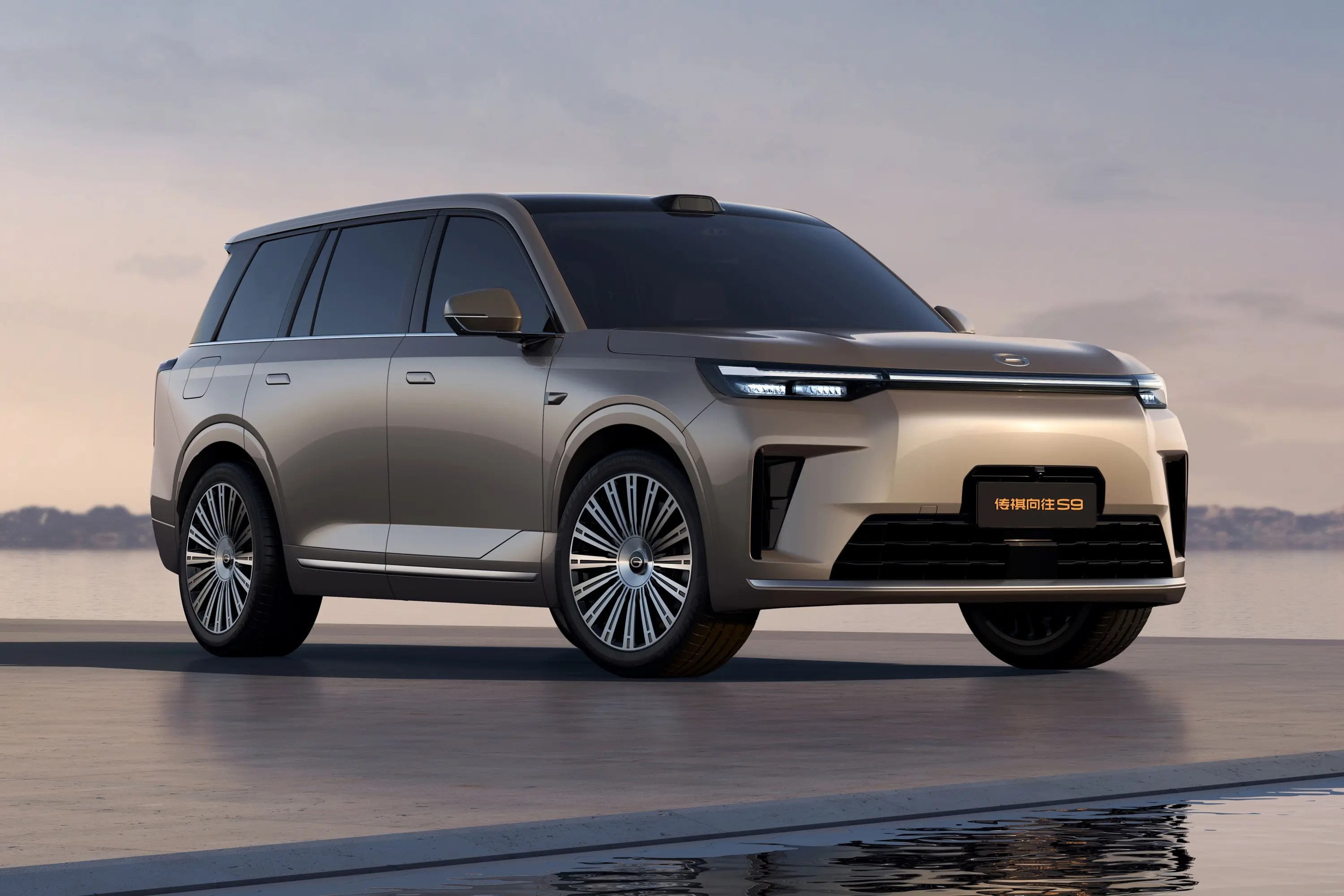 开着传祺这台车跑了段长途，是真的超出预期🚗华为的辅助驾驶太省心了，不管是高原