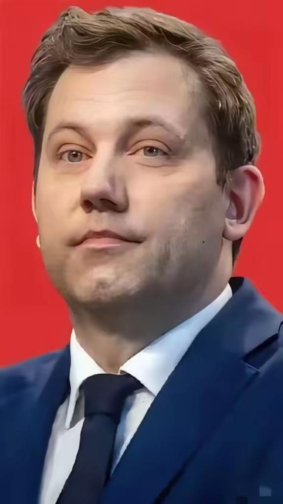 刚从中方访问回国的德国财政部长克林拜尔，在德国接受采访时警告说：我在中国已经亲眼