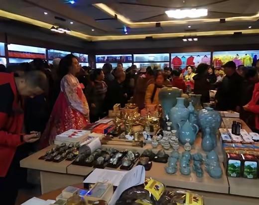 朝鲜98%出口商品卖给中国，可为什么市场上很难见到？原因其实很简单，他们出口的很