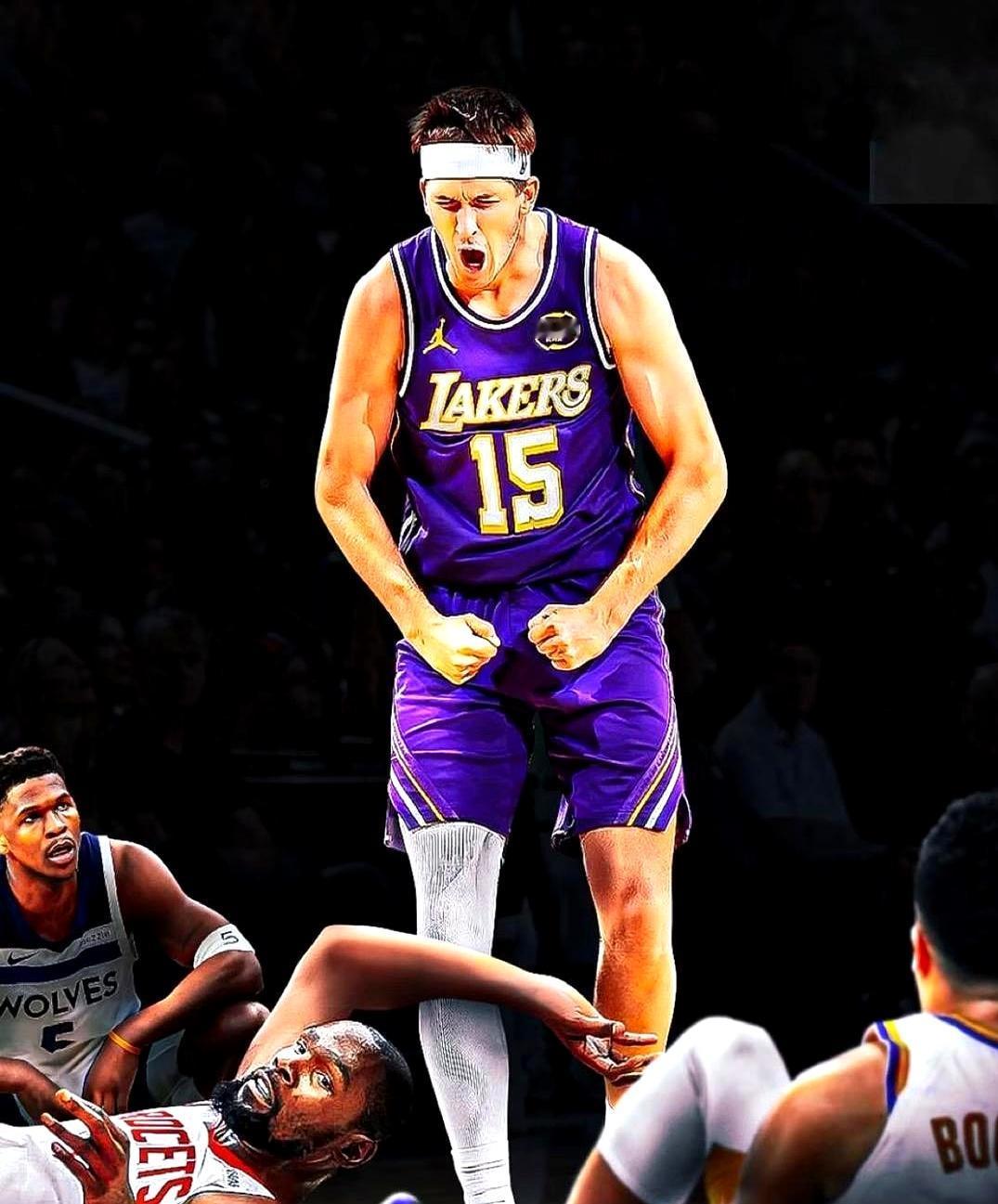 警告…我们即将进入一个非常尴尬的话题。那个被喊“乡巴佬科比”的落选秀，正