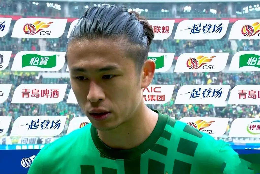 北京国安球员张玉宁透露了主场被逆转输球的原因。在代表北京国安队主场踢成都蓉城的