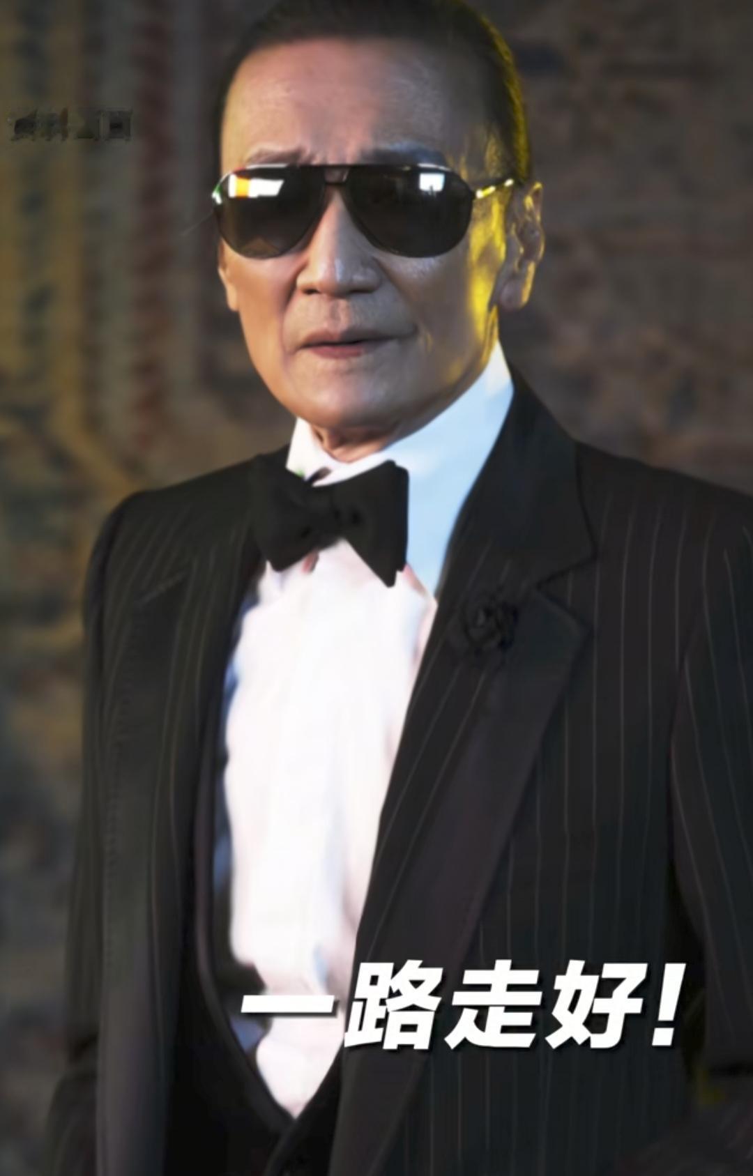 发现一个细节原来谢贤离世时谢霆锋和妹妹都没在身边港媒报道，谢霆锋紧急回港