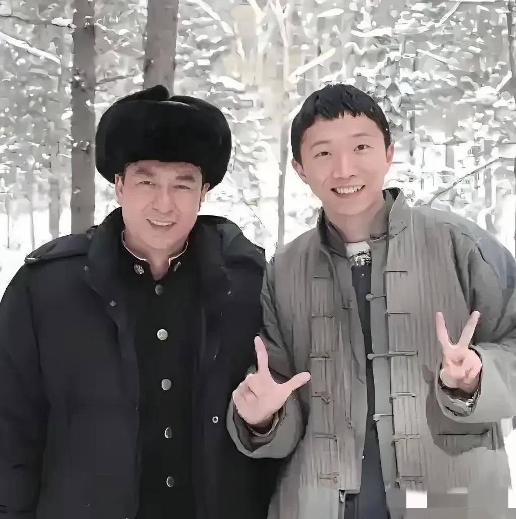 电视剧《归队》真的火了。张嘉译这次恐怕要睡不着了。他怎么都想不到，当年《悬崖