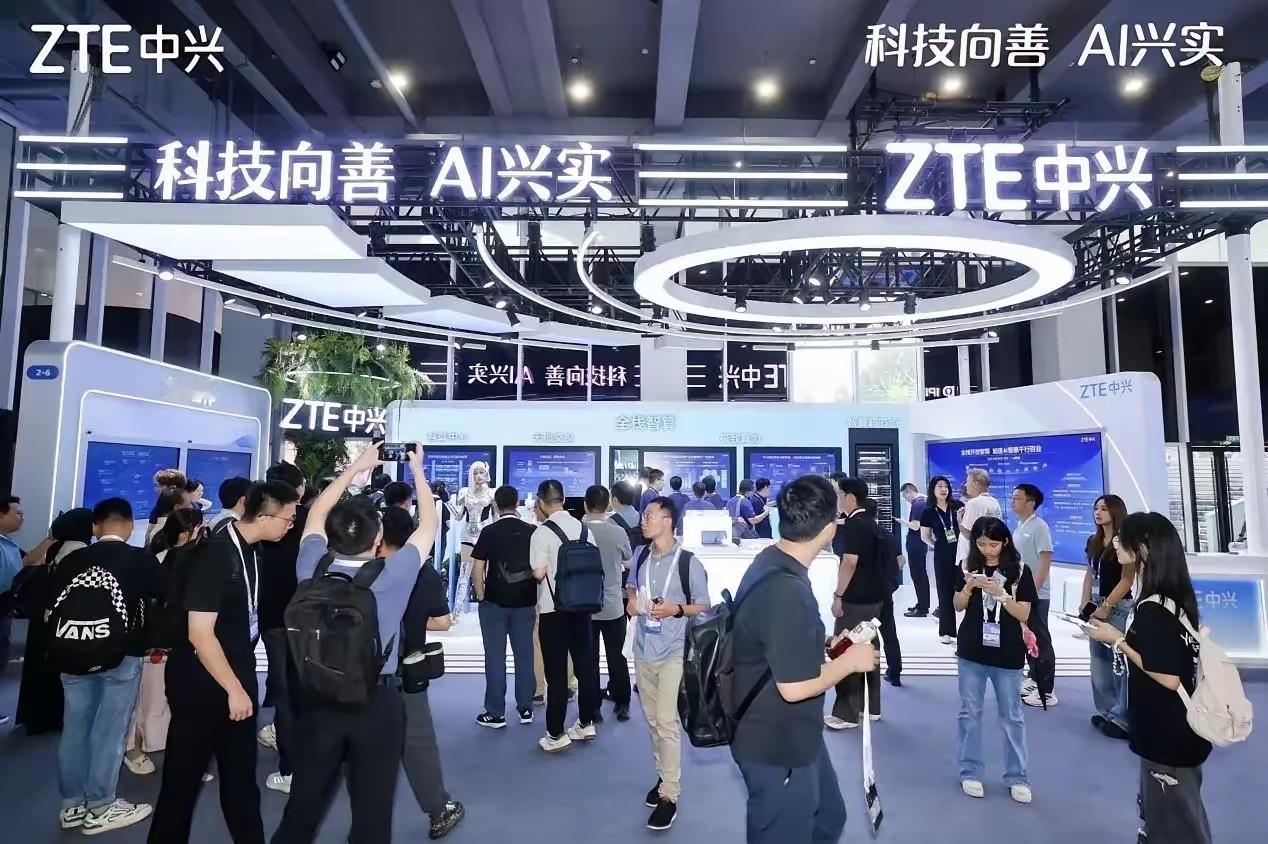 老美懵了，马斯克也惊呆了！他们万万没想到，如今享誉全球的中兴通讯，曾在2018年