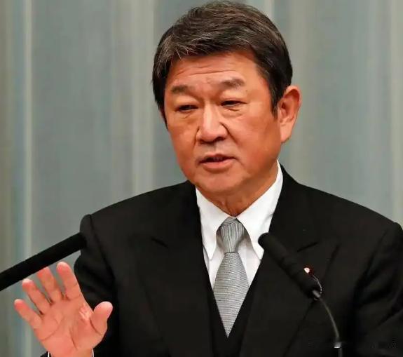 外媒7月14日，中国拒绝接受2016年‘南中国海仲裁案’裁决，并对日本要求遵守裁