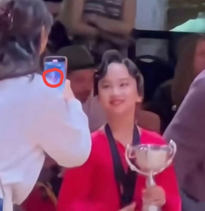 终于知道小花为什么跳舞厉害了！不是因为孙俪的基因，也不是舞蹈老师教得好，而是