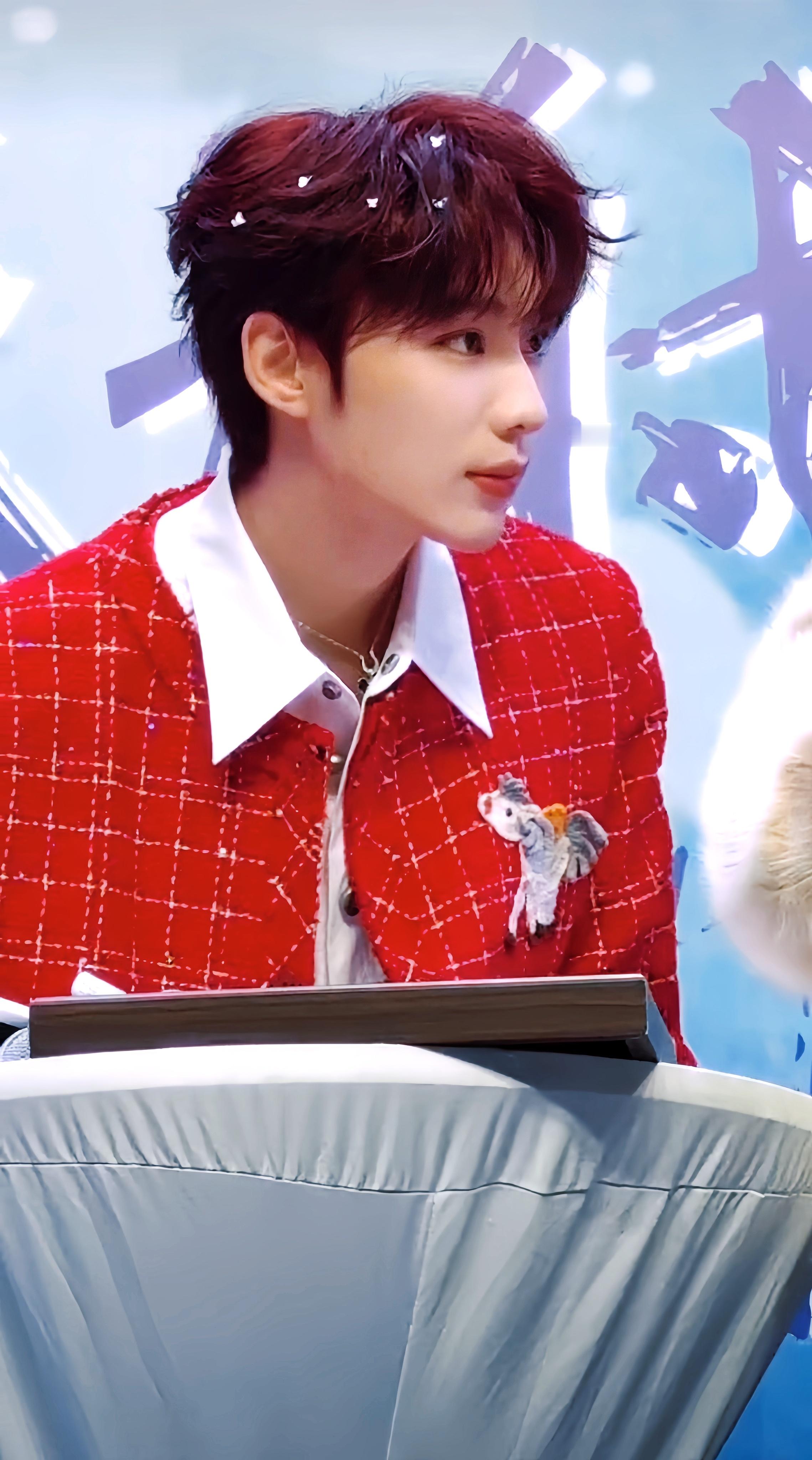 生辰喜乐，岁岁皆安五条：展信安今天是属于你的日子，想把最温柔、最真诚的话，都写在