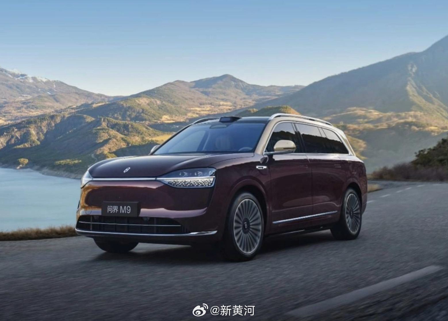#赛力斯半年卖近18万辆车仍预亏#【半年卖出近18万辆新能源车，赛力斯仍预亏1