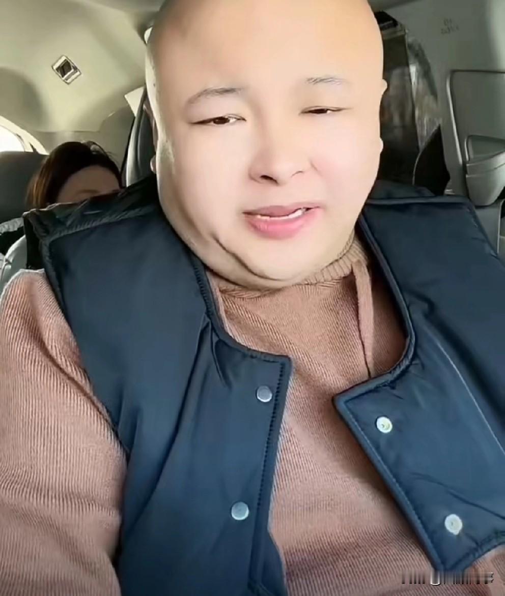 粉丝说离婚转移资产老狗盘点资产！我让人戴绿帽子骗走那些钱！