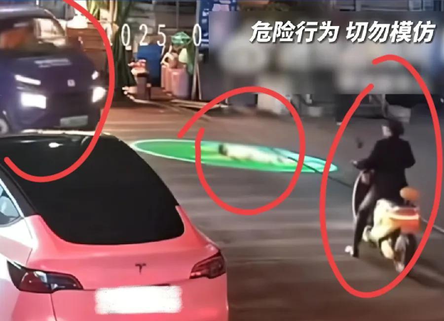 大理，男童躺在马路投影灯区玩耍，惨被货车碾压身亡！本来可以避免的，现场目睹的电动