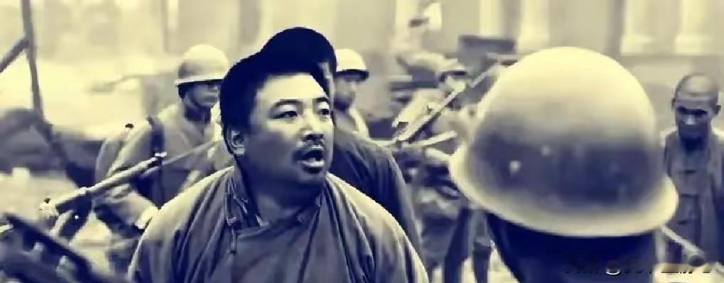 1938年，有4个日本兵闯进村民楚金山家里抢掠，见他50岁妻子，兽性大发，扑上去