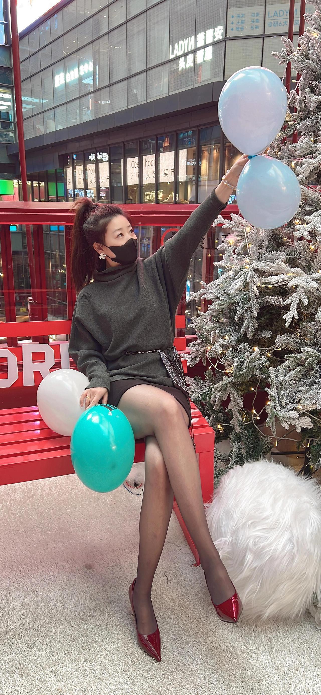 释迦牟尼曾说过：“无论遇见谁，都是你一生中该出现的人，有原因，有使命，绝非偶然，