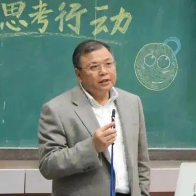 ☁“有我在，美军航母逃不出中国的手掌心！”2009年，美军演习时，得知黄大