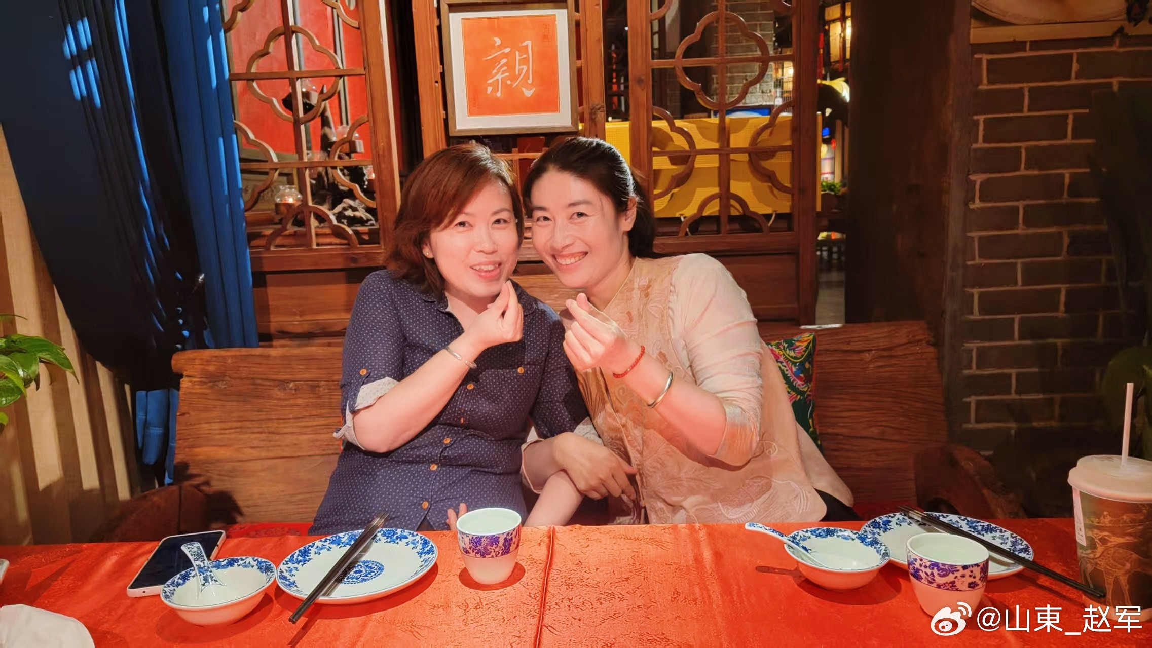 人这一生，真正属于自己的只有两样：身体，心情。身体无病痛，才有资格拥抱世间万物；