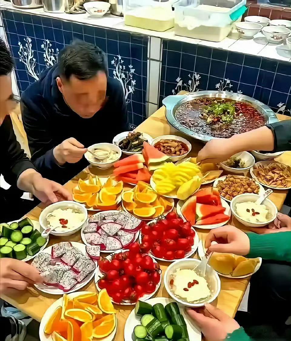 吃着在韩国最贵的水果，商家赚到了最高的利润