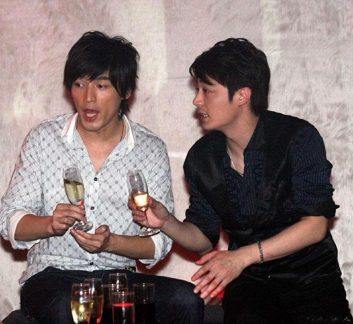 早期的胡歌和霍建华，他俩都这么能喝吗？