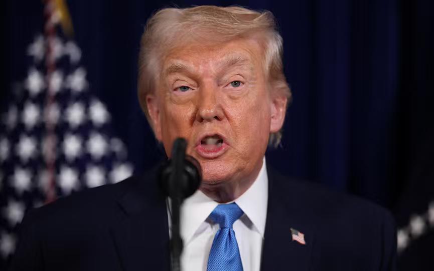 俄罗斯对乌克兰说，不割地不停火，美国对乌克兰说，不割地，没有安全保障。就连北约都