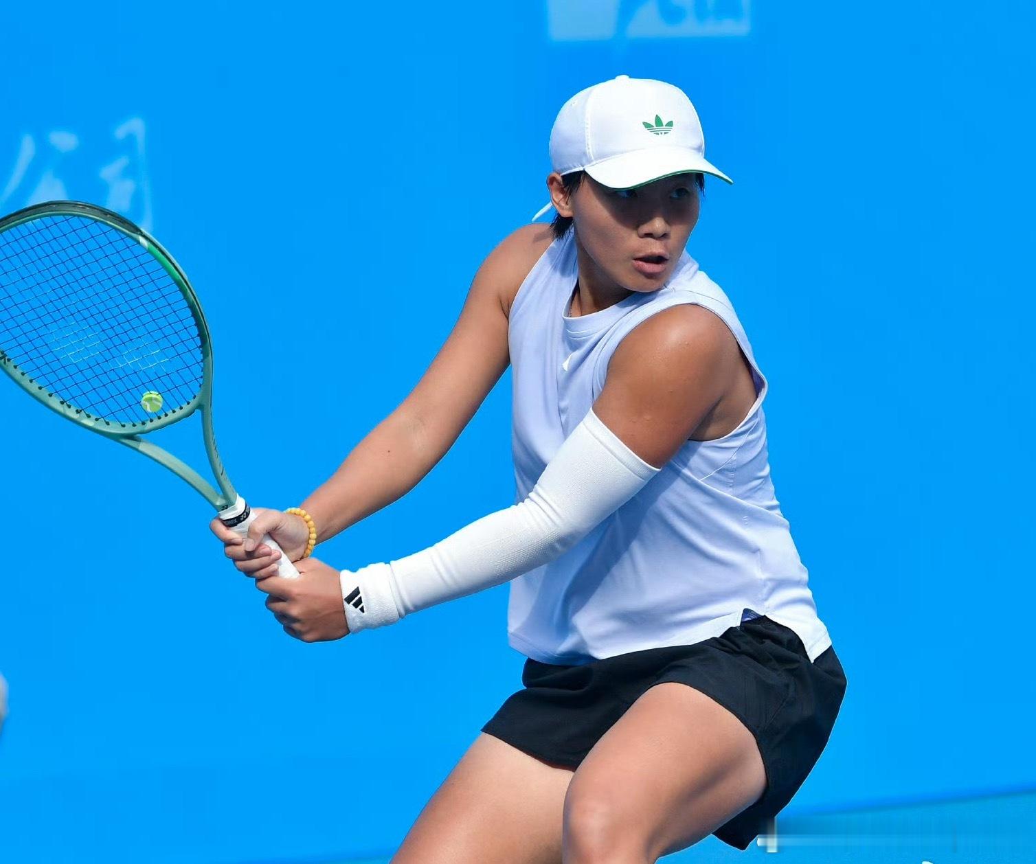 🇨🇳武宁W100女单半决赛🇨🇳李宗钰6-2/6-1🇯🇵本玉真