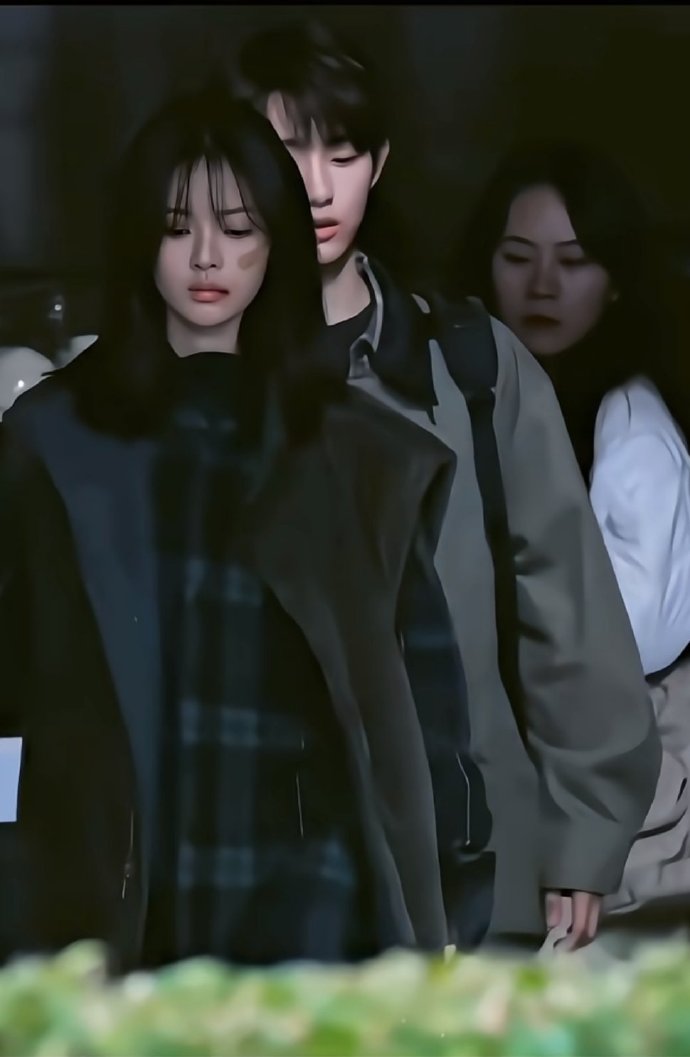 猫的树导演新剧路透好有感觉不过听说路透看到的就代表导演的镜头不在那，太可惜了