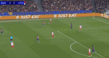 主场0：2不敌马竞之后，所有巴萨球迷都开始怀念拉菲尼亚了！在巴萨的战术中，左边