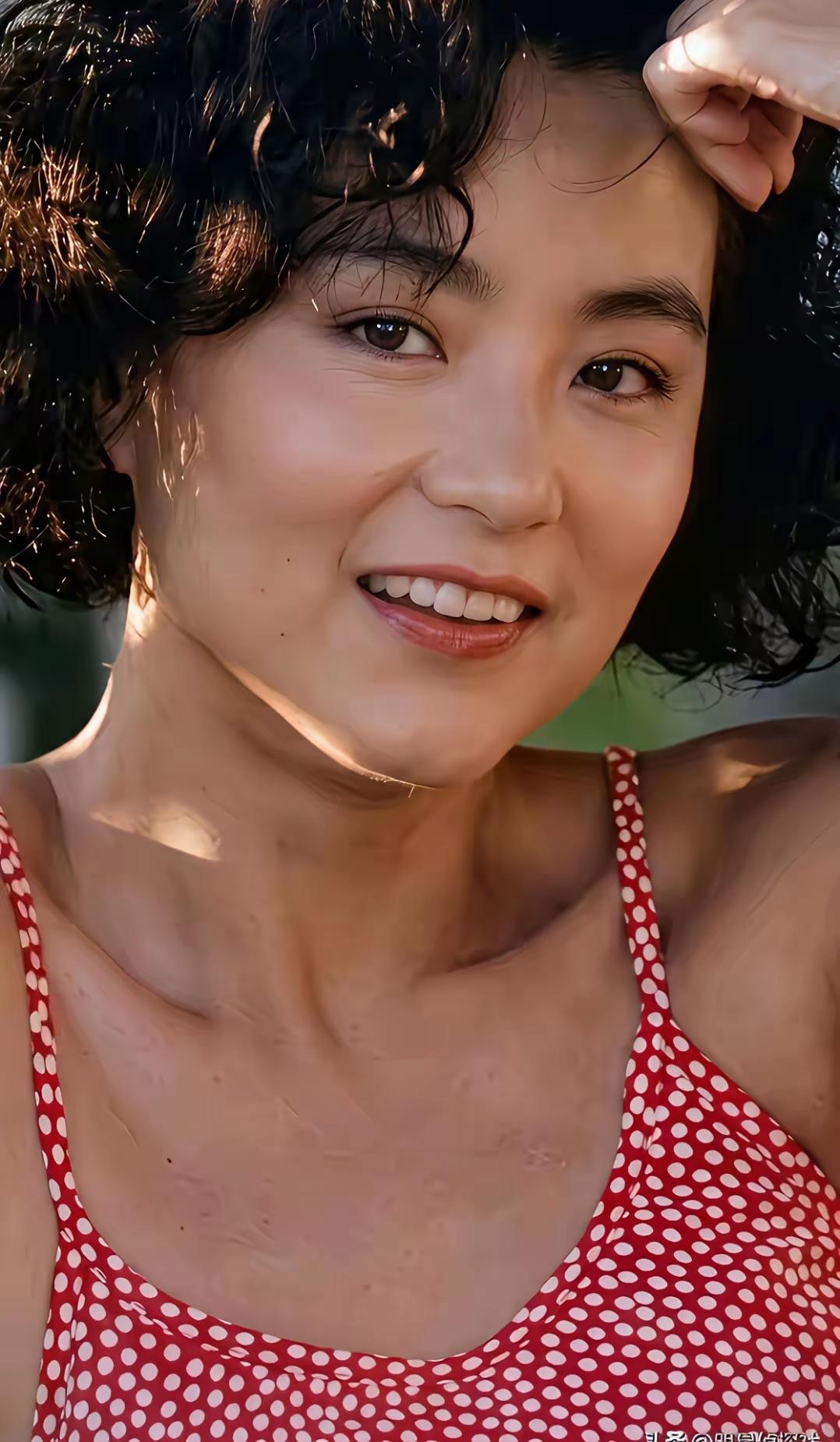 如此美丽的女人竟然无人追求这话讲出来着实令人难以置信这可是林青霞在某综艺里