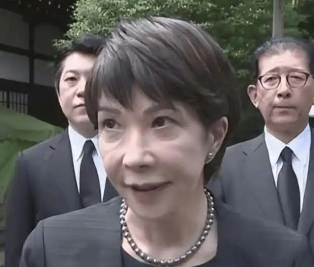 能收拾高市早苗的人终于出现了！原来高市早苗不怕中国施压，不怕在野党发