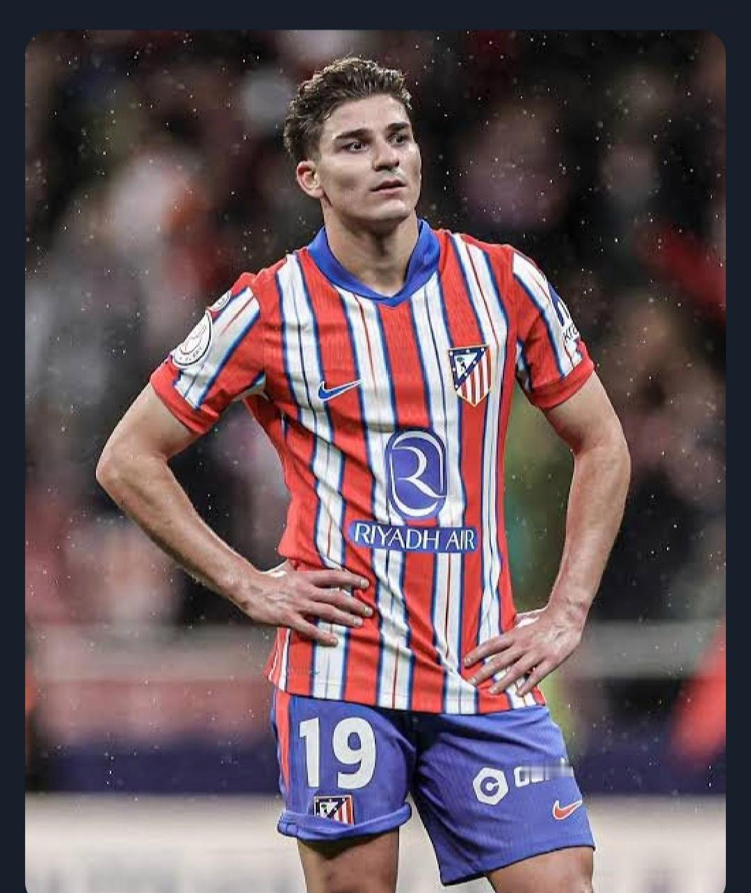 马竞要8600要卖阿尔瓦雷斯，哪家豪门会接盘？皇马缺中锋想买，没钱。巴萨