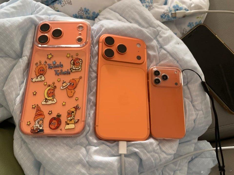 一家人当然要整整齐齐了，那个小鼻嘎可爱捏​​​