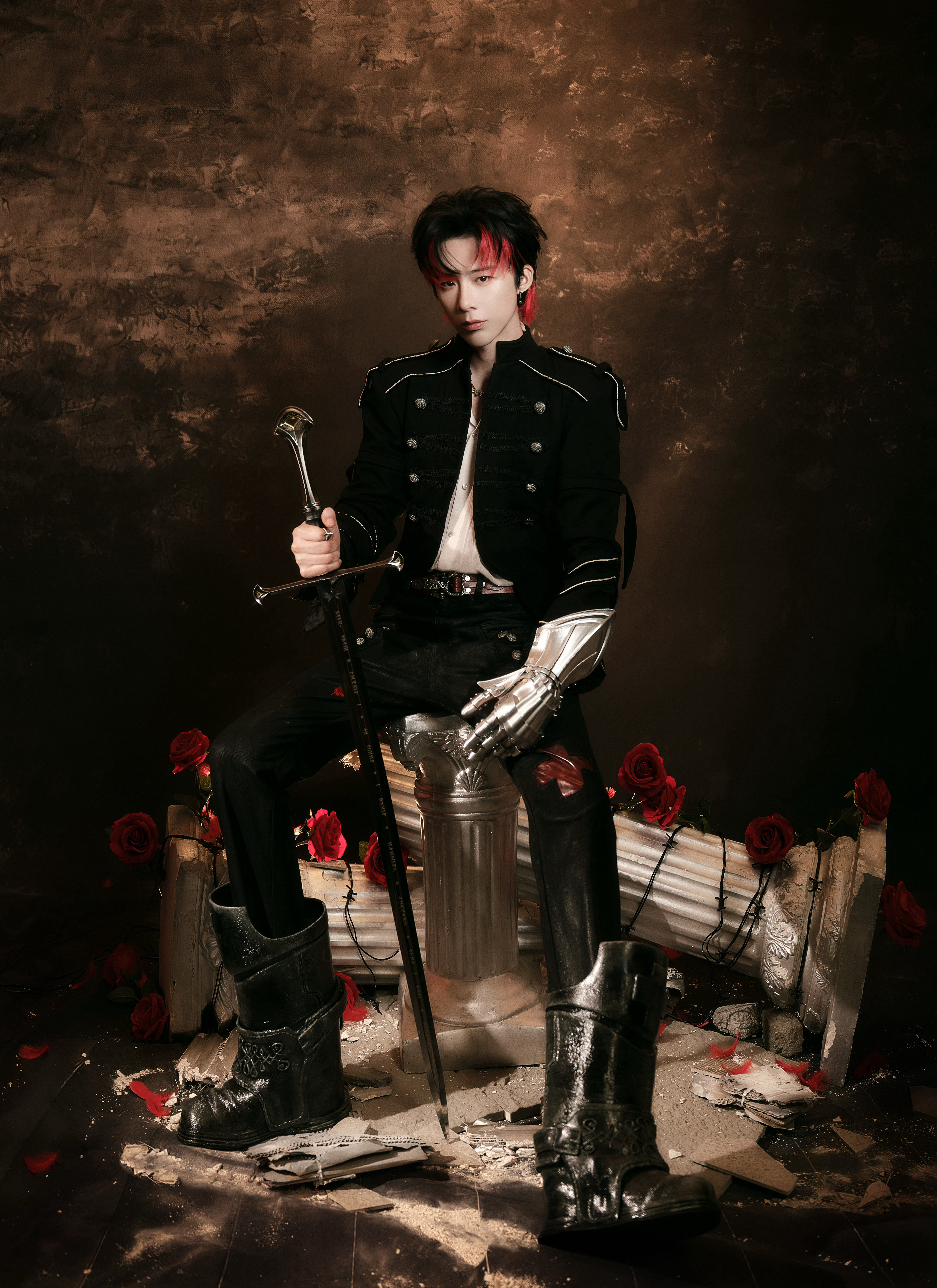 刘宇宁今日出席QQ音乐超级巅峰之夜造型大片，身着FengSystem2026