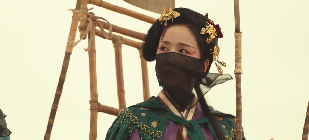 古龙一生最大过错，是他对待女人的态度古龙的弟子丁情说：“如果硬要说古大侠这一生