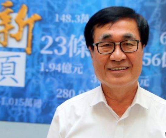 李四川选新北还得看侯友宜？对于蓝白在新北的合作，侯友宜对记者表示，需要有相