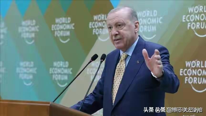 土耳其驻华大使馆微博:土耳其总统埃尔多安近日表示:“这场撼动本地区的荒谬、非法、