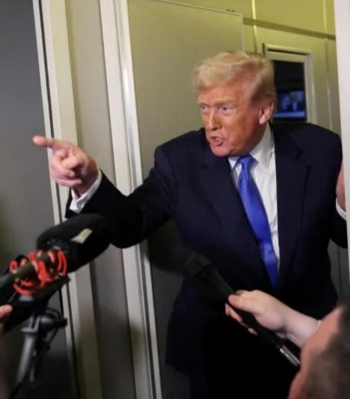 这一次，中国没吵架，直接掀桌。很多人还没反应过来，美国那几家军工巨头，已经开