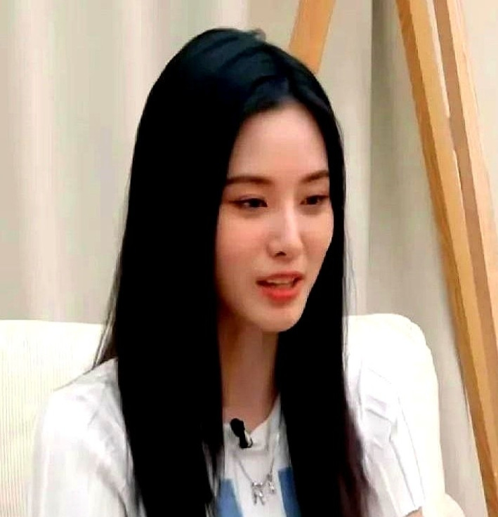 徐艺洋：“黄子韬和我求婚的那段时间，经常和我吵架，他又是一个憋不住秘密的人，每次